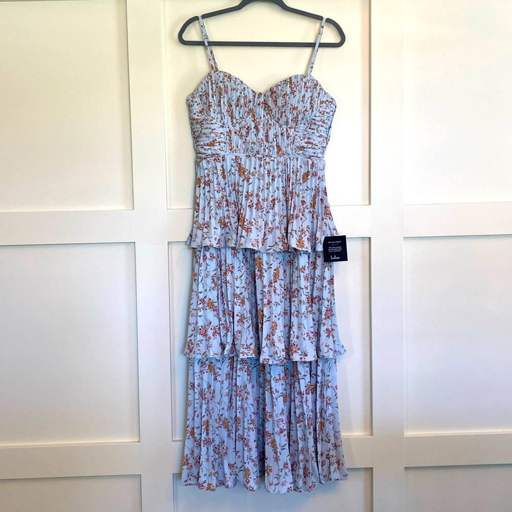 🆕Lulu’s Spaghetti Strap Tiered Dress